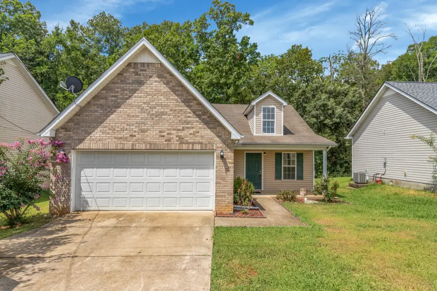 728 Holland Ridge Dr, La Vergne, TN 37086 - Image #2