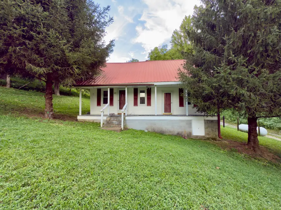546 Womack Hollow Rd, Liberty, TN 37095 - Image #3