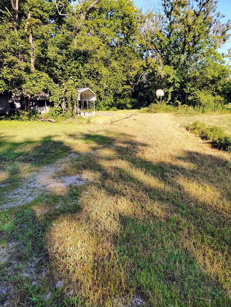 6760 Newstead Rd, Hopkinsville, KY 42240 - Image #2