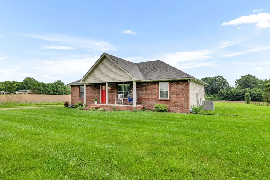2164 Akersville Rd, Lafayette, TN 37083 - Image #2