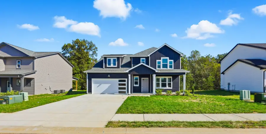 377 Galway Dr, Clarksville, TN 37042 - #2