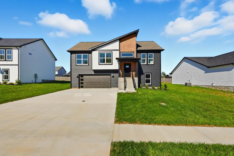 172 Leitrim Dr, Clarksville, TN 37042 - #3