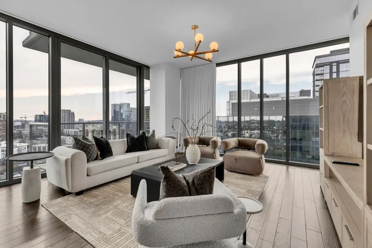 1212 Laurel St #1815, Nashville, TN 37203 - Image #1