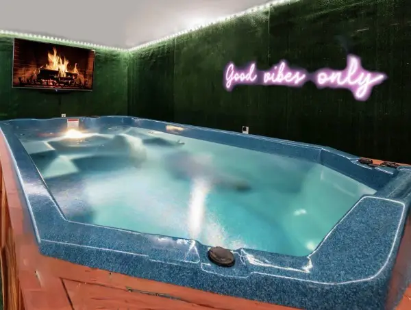 504 Cliff Cir, Nashville, TN 37218 - Image #1