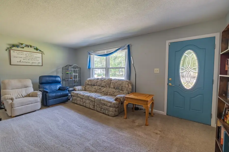 102 Aldrin St, Tullahoma, TN 37388 - Image #3