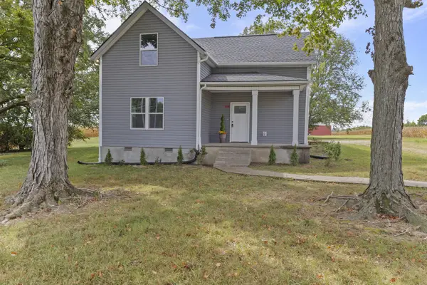 5178 E Robertson Rd, Cross Plains, TN 37049