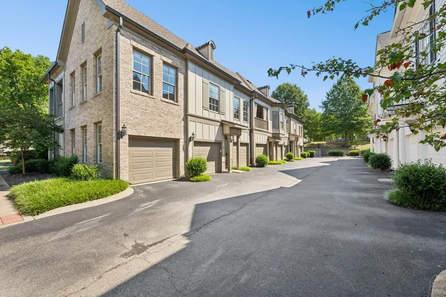 125 Grant Park Dr, Franklin, TN 37067 - Image #2