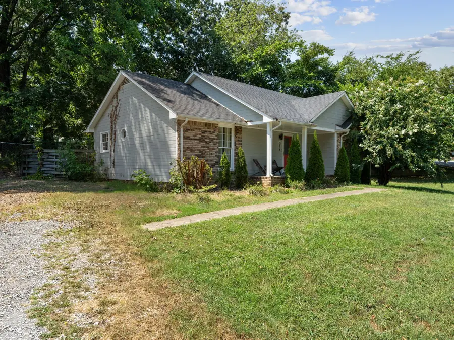 314 Southern Dr, Clarksville, TN 37042 - #2