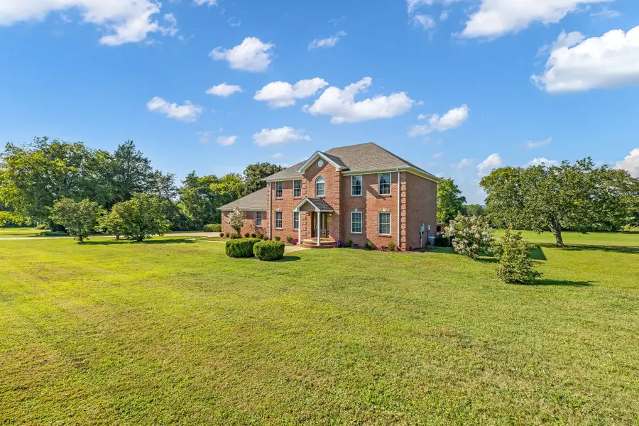 207 Sugar Tree Ln, Pulaski, TN 38478 - Image #3