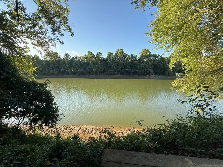 17541 Rangers Landing Rd, Calhoun, KY 42327 - Image #2