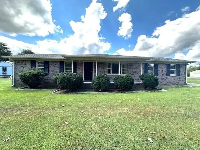 420 General Forrest Dr, Bruceton, TN 38317 - #1