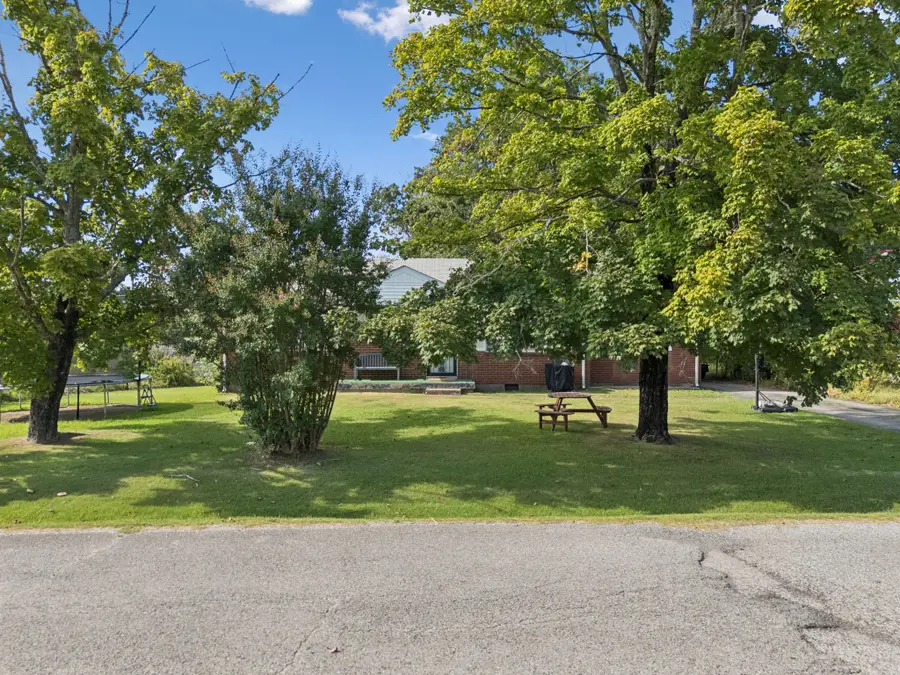 495 Carman Ave, New Johnsonville, TN 37134 - Image #3