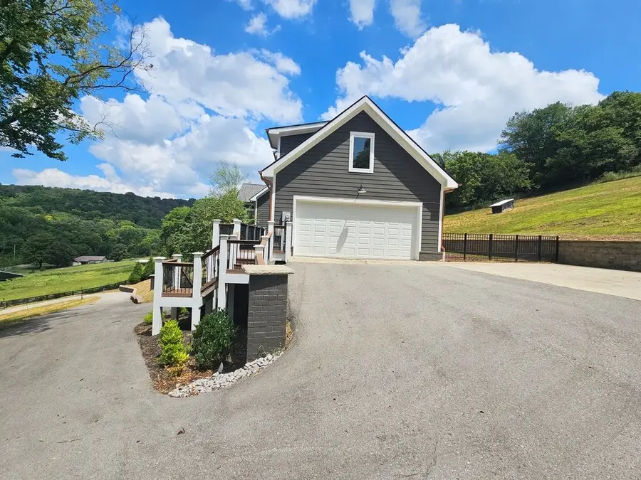 6720 Lane Rd, College Grove, TN 37046 - Image #3