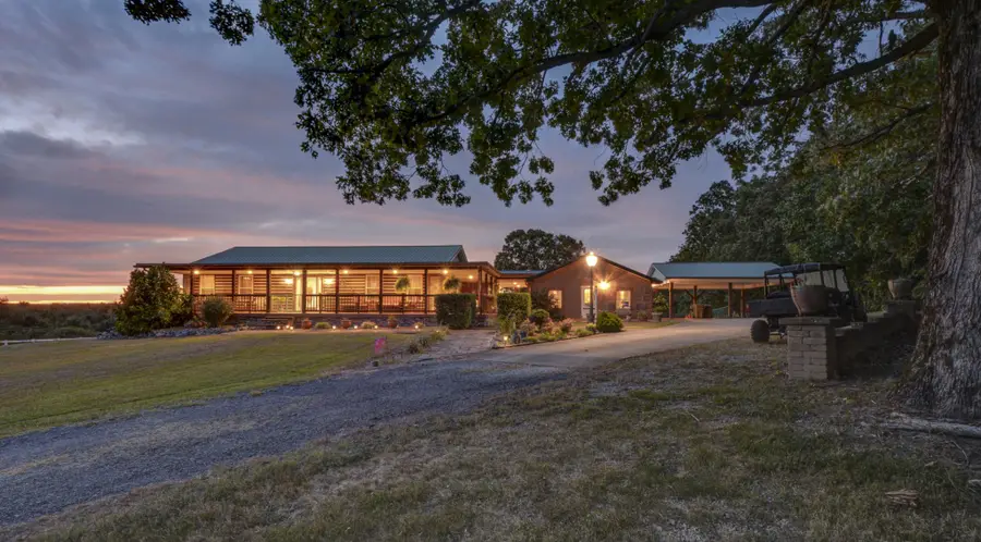 241 Glen Holliday Rd, Indian Mound, TN 37079 - Image #2