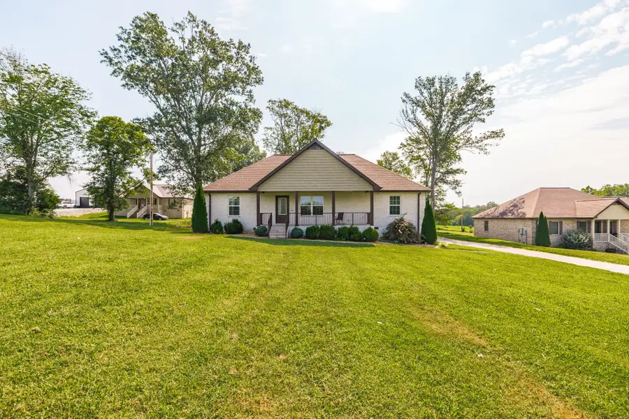 460 Armstrong Rd, Castalian Springs, TN 37031 - Image #3