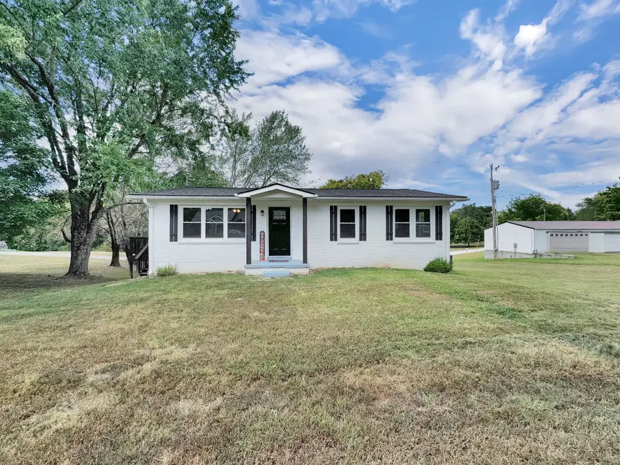 1290 Highway 49, Erin, TN 37061 - Image #2