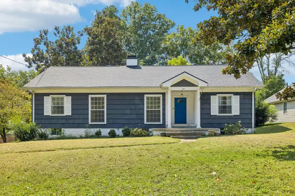 527 E Madison St, Pulaski, TN 38478