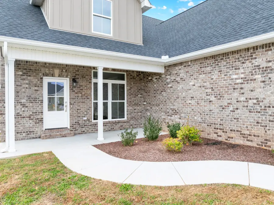 249 Lookout Dr, Winchester, TN 37398 - Image #3