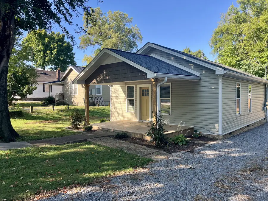 200 College St, Gallatin, TN 37066 - #3