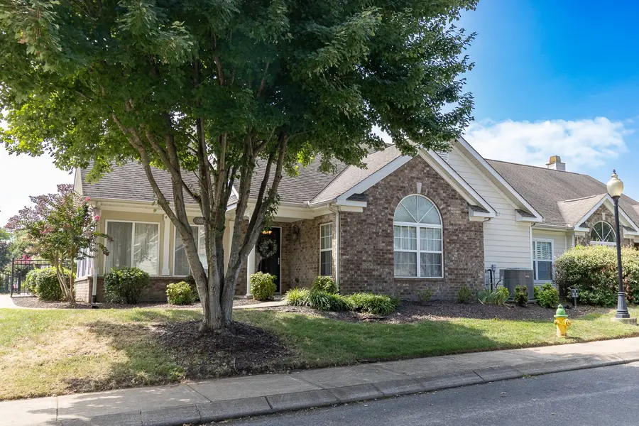 825 S Browns Ln #1301, Gallatin, TN 37066 - #2