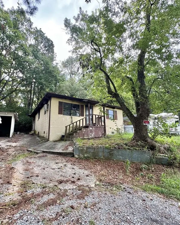 204 Bogle St N, Dalton, GA 30721