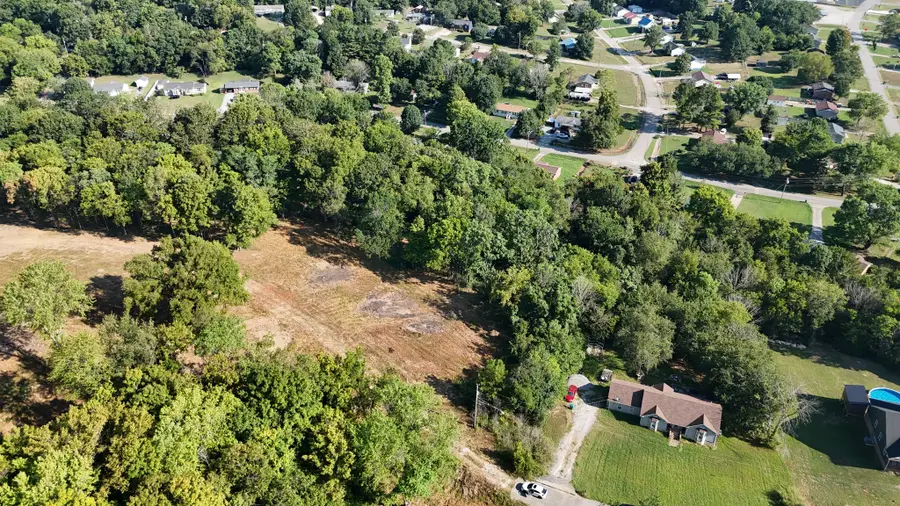 2080 Wild Cherry Dr, Lewisburg, TN 37091 - Image #3