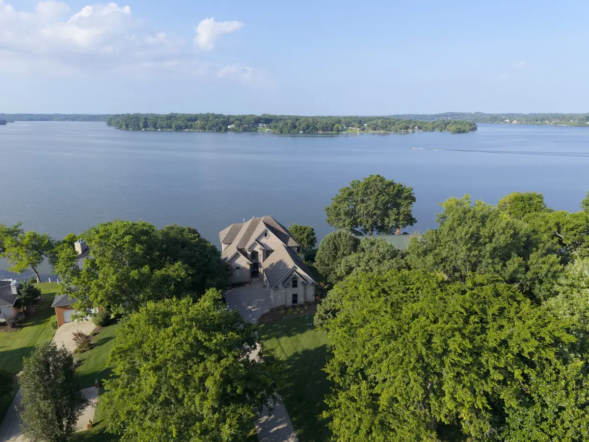 1201 Shoreside Dr, Hendersonville, TN 37075 - #1