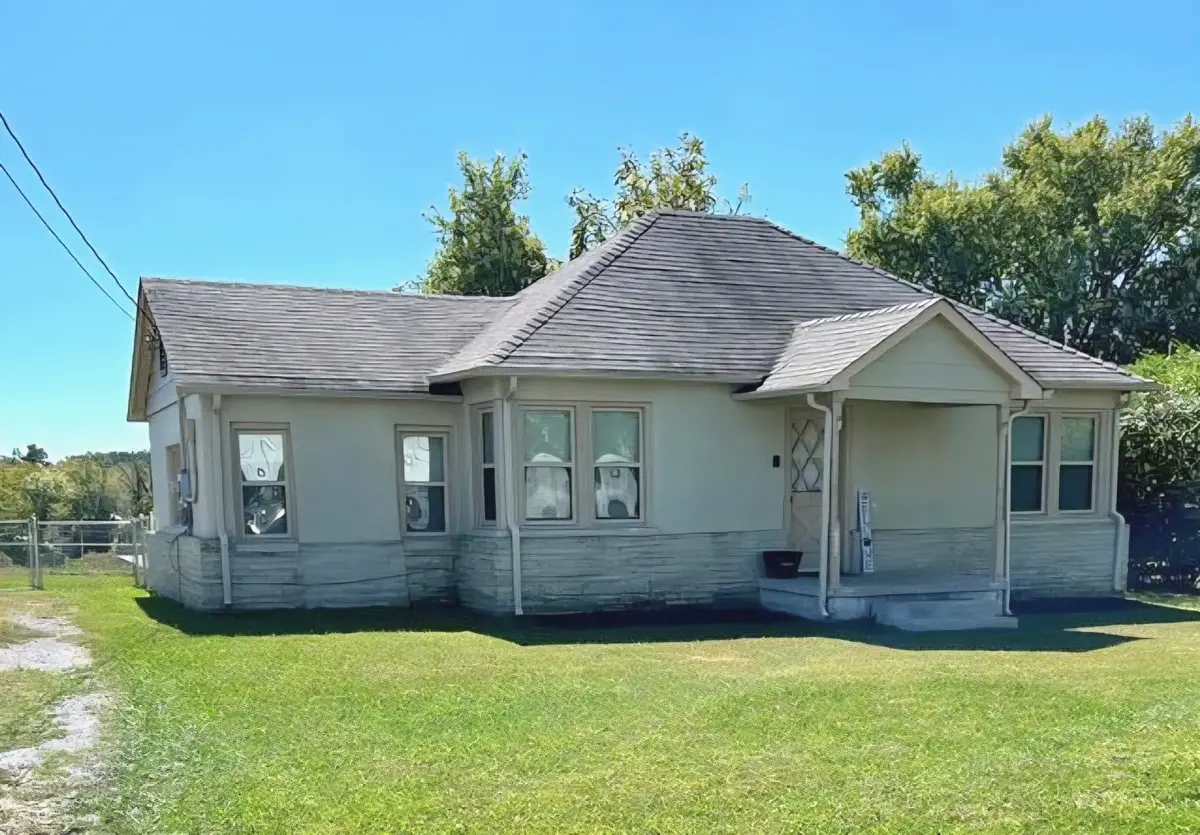 431 Elm St, Baxter, TN 38544 - Image #1