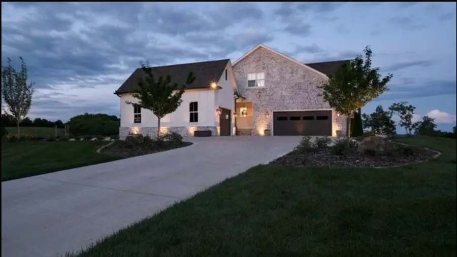 6815 Bizzell Howell Ln, College Grove, TN 37046 - Image #2