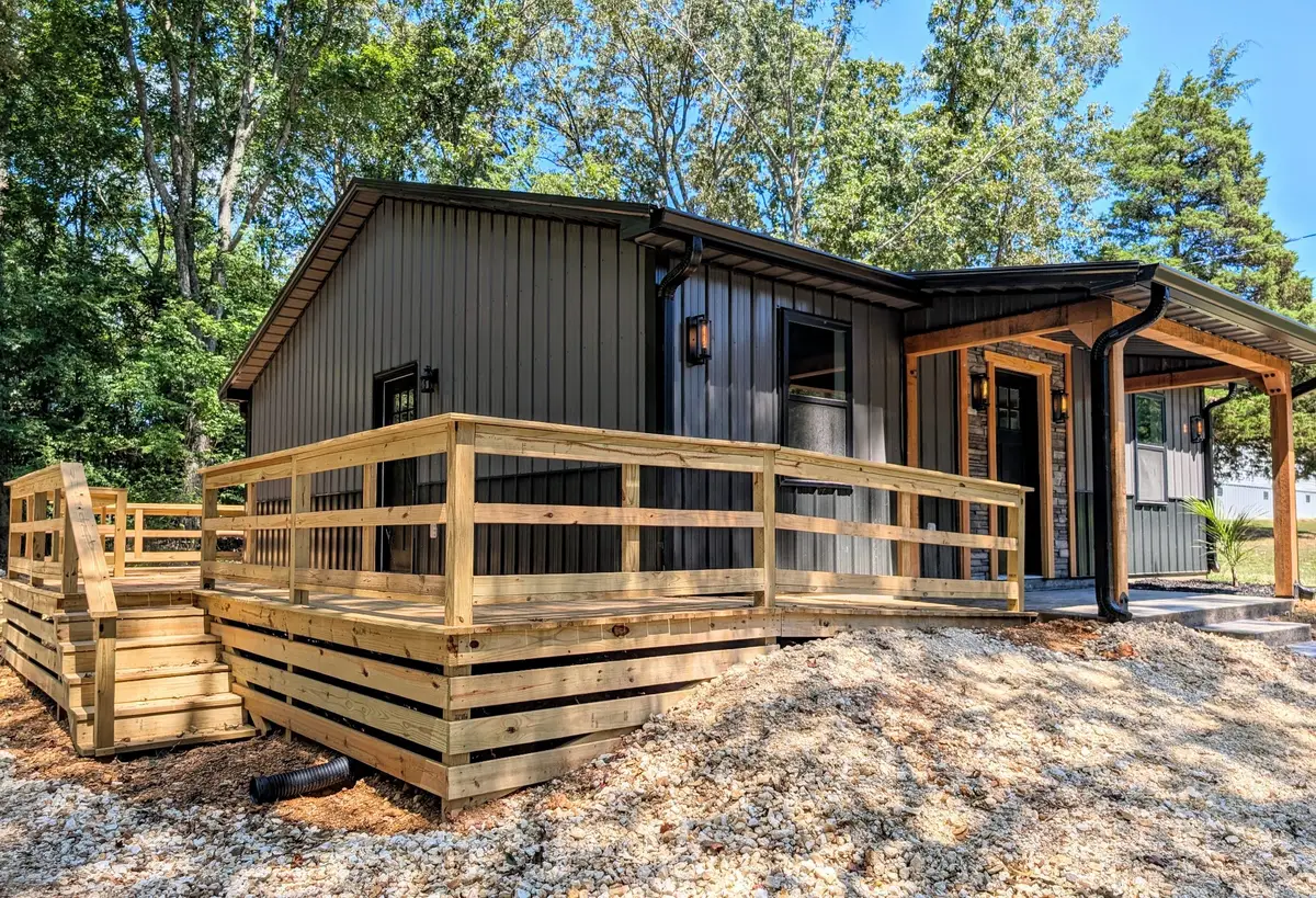 55 Sumerfield Dr, Springville, TN 38256 - Image #1