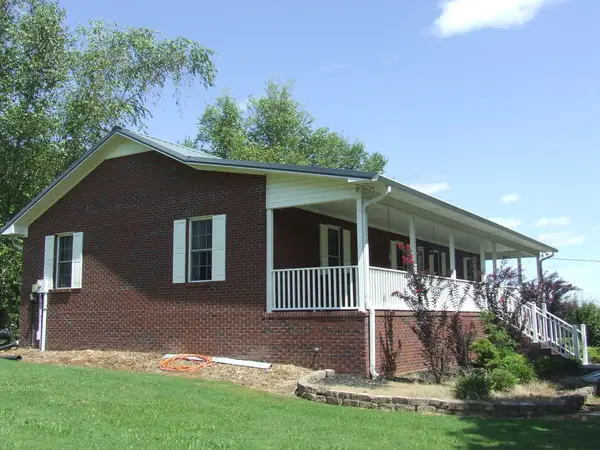 60 Sneed Rd, McMinnville, TN 37110