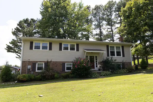 22 Ezell Ln, Loretto, TN 38469