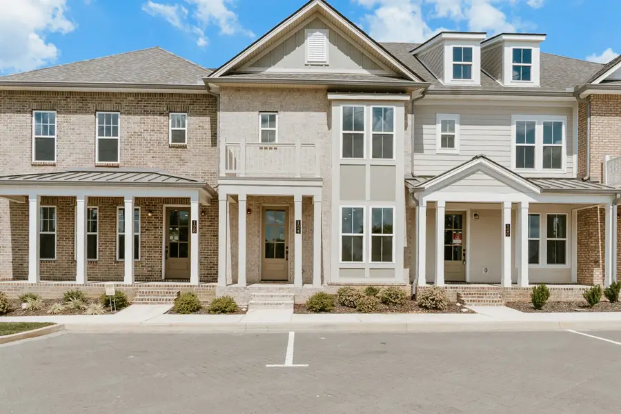 124 Nearwater Place, Hendersonville, TN 37075 - Image #2