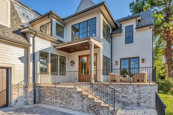 1133 Lipscomb Dr, Nashville, TN 37204