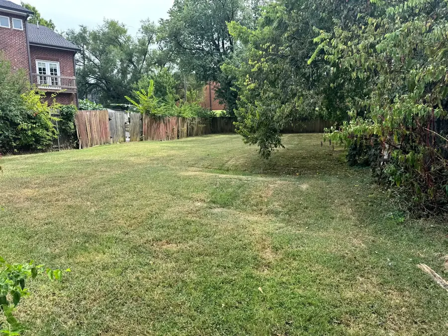 1211 Hawkins Street, Nashville, TN 37203 - Image #2