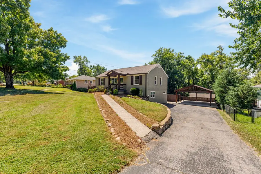 629 Watsonwood Dr, Nashville, TN 37211 - Image #3