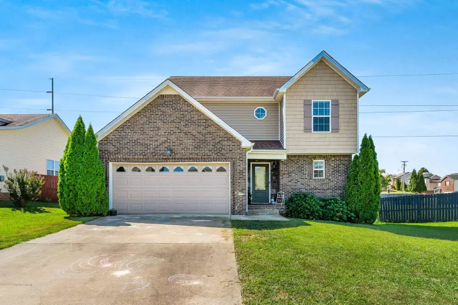 1046 Dwight Eisenhower Way, Clarksville, TN 37042 - Image #2