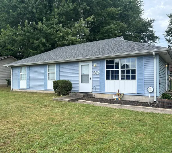 140 New Gritton Ave, Oak Grove, KY 42262