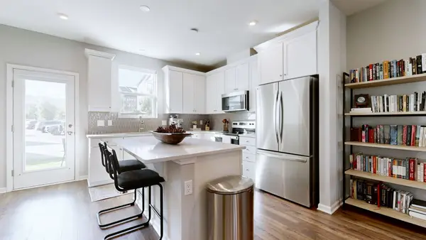 615 Old Hickory Blvd #604, Nashville, TN 37209