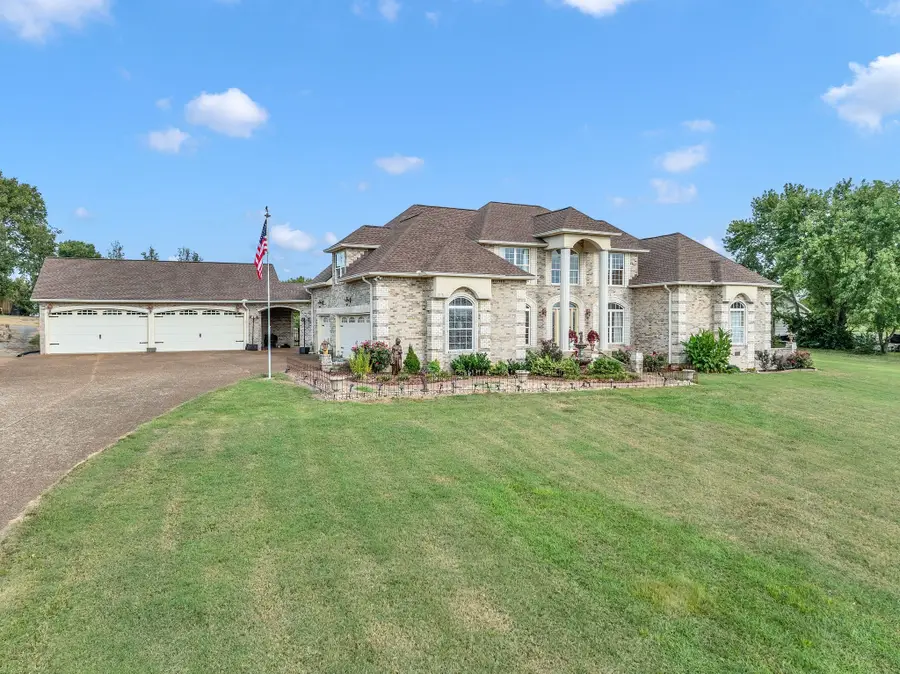 1011 Robertson Rd, Gallatin, TN 37066 - #3