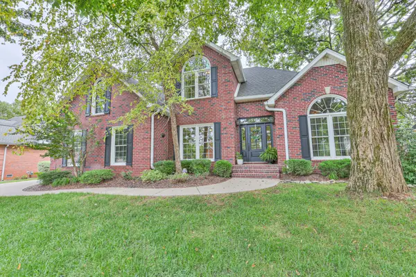 2110 Stillwell Ct, Murfreesboro, TN 37130