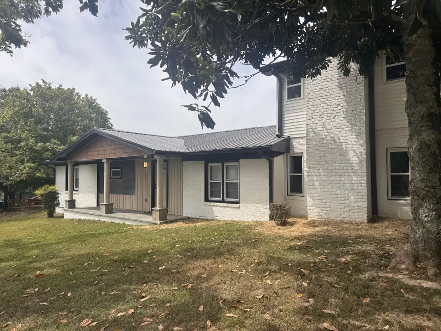 405 Fairfield Rd, Bethpage, TN 37022 - Image #2