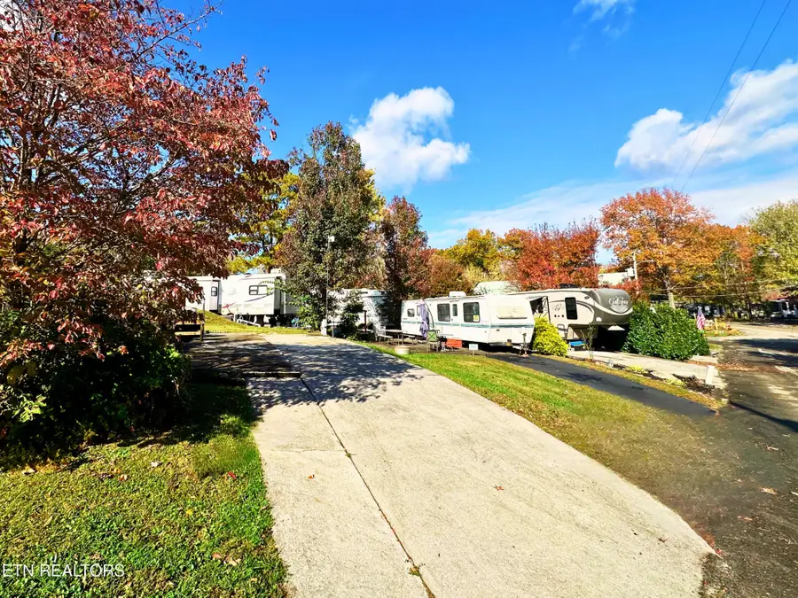 21 Highway 73, Townsend, TN 37882 - Image #2