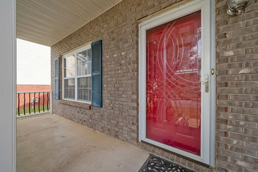 1320 Sunfield Dr, Clarksville, TN 37042 - #2