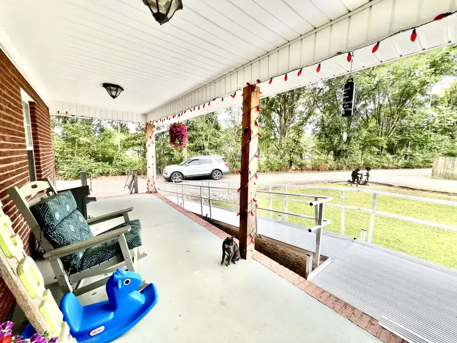 690 Monument Rd, Summertown, TN 38483 - Image #3