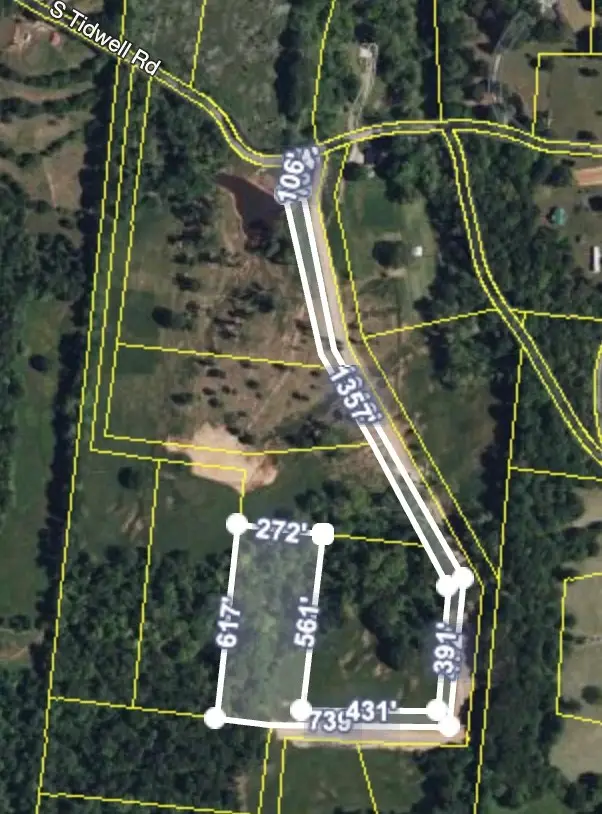 1236 S Tidwell, Bon Aqua, TN 37025 - Image #2