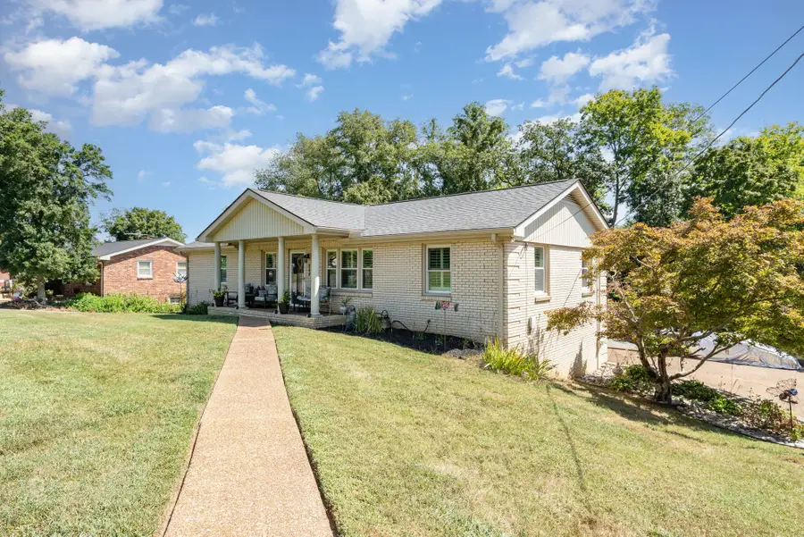 240 Green Harbor Rd, Old Hickory, TN 37138 - Image #2