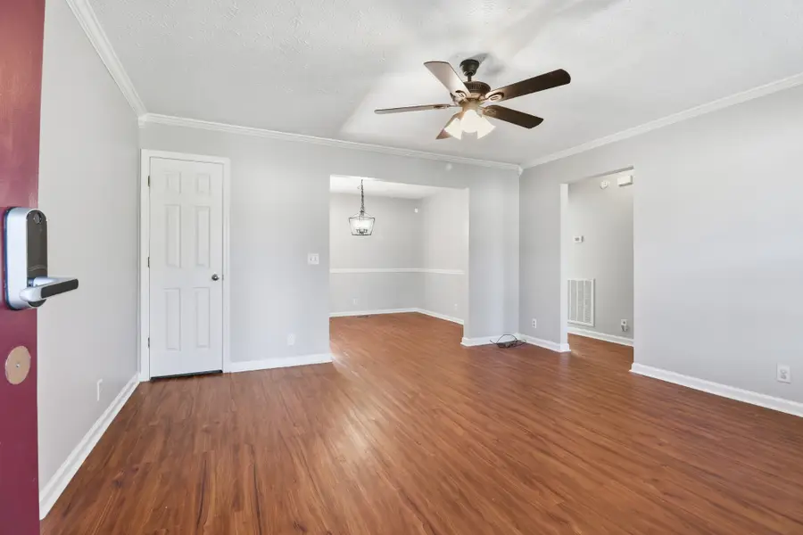 365 Royal Garden Dr, Murfreesboro, TN 37130 - Image #3