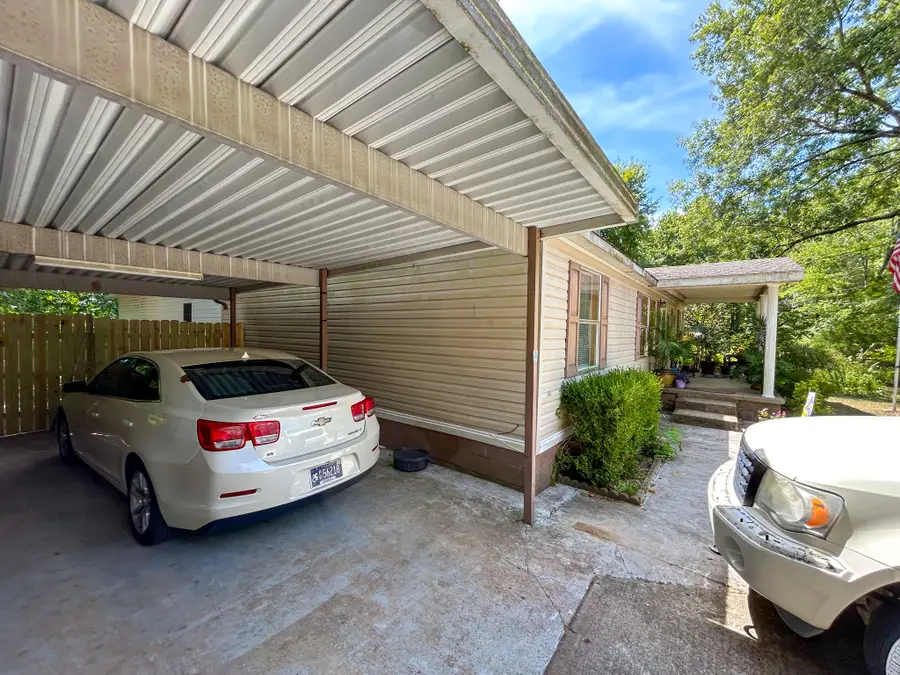 29832 Broad St, Bruceton, TN 38317 - Image #3