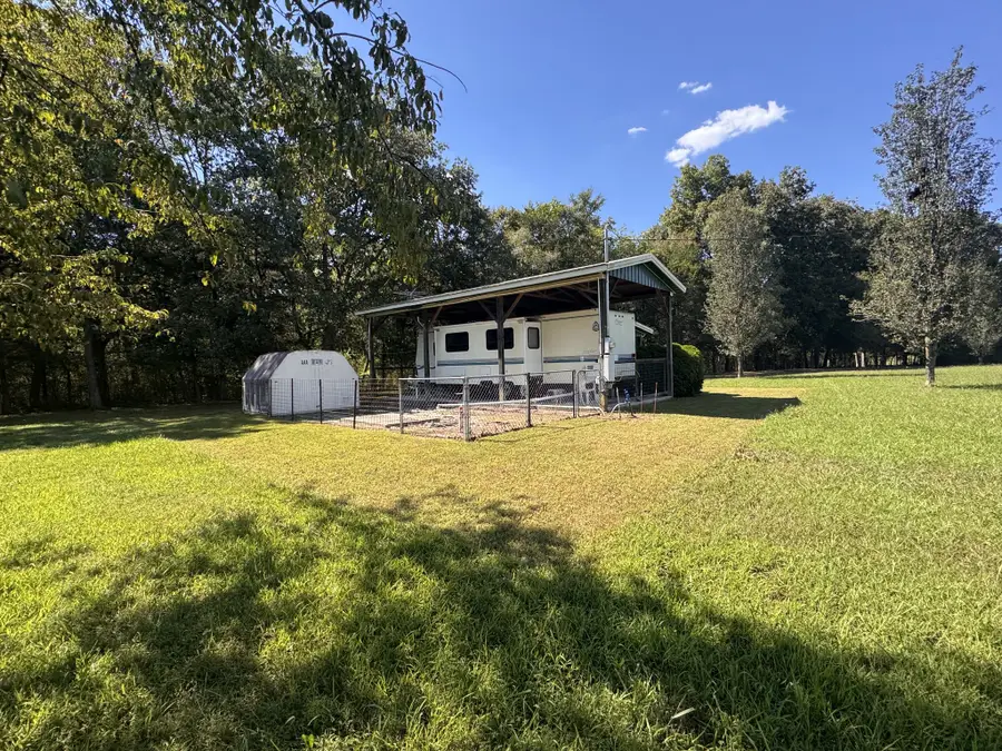 332 Deer Point Rd, Unionville, TN 37180 - Image #3